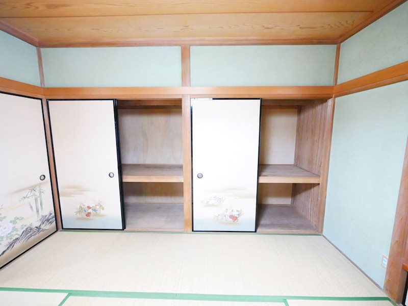 河原子町4丁目西名住宅 収納