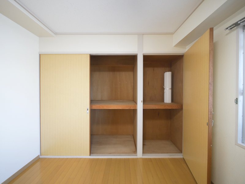 三協ビル 収納