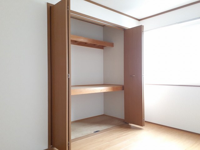 ベルウッド　３８１　Ｃ 収納