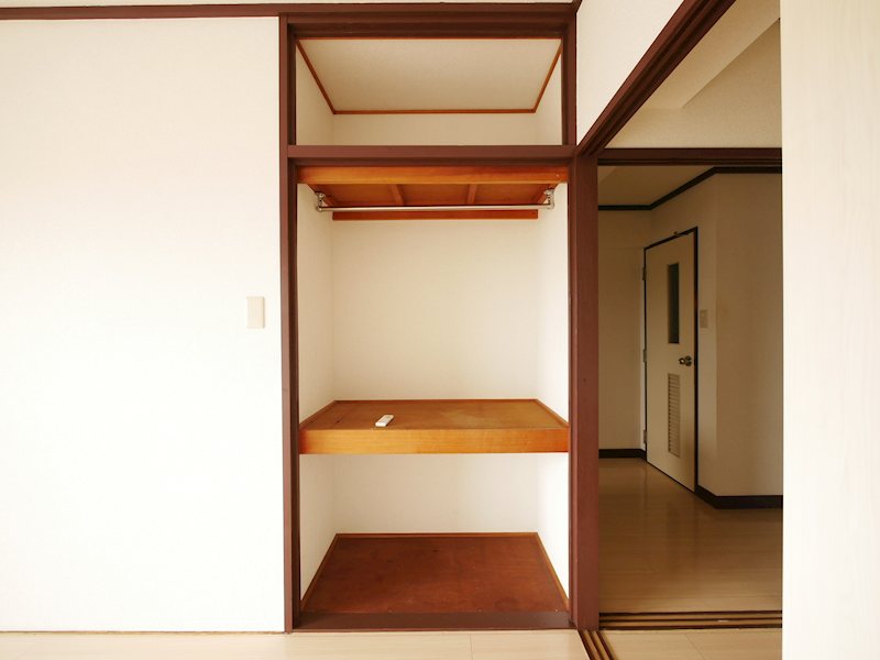 鹿島マンション 収納
