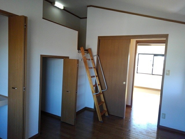 プラティークＡ ベッドルーム