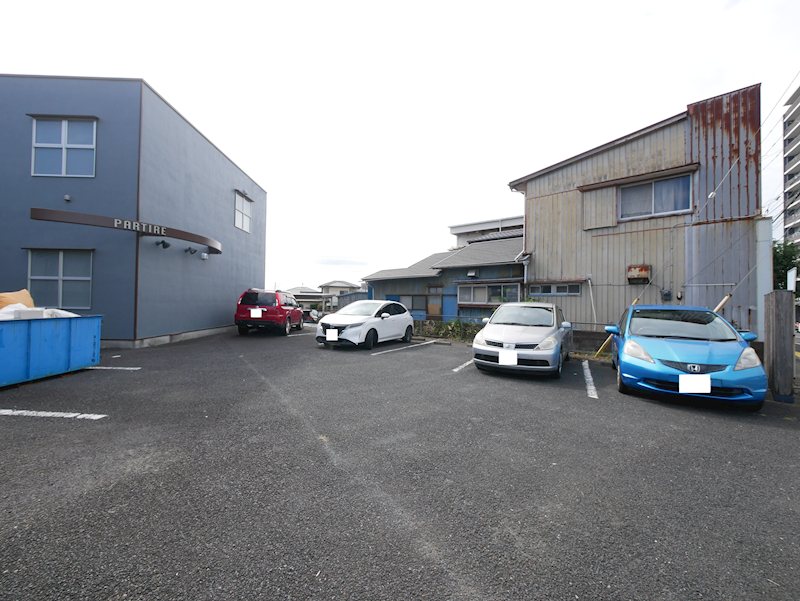 ＰＡＲＴＩＲＥ（パルティーレ） 駐車場