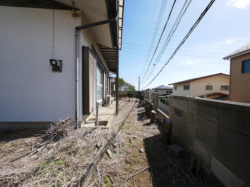 西成沢町4丁目住宅 庭