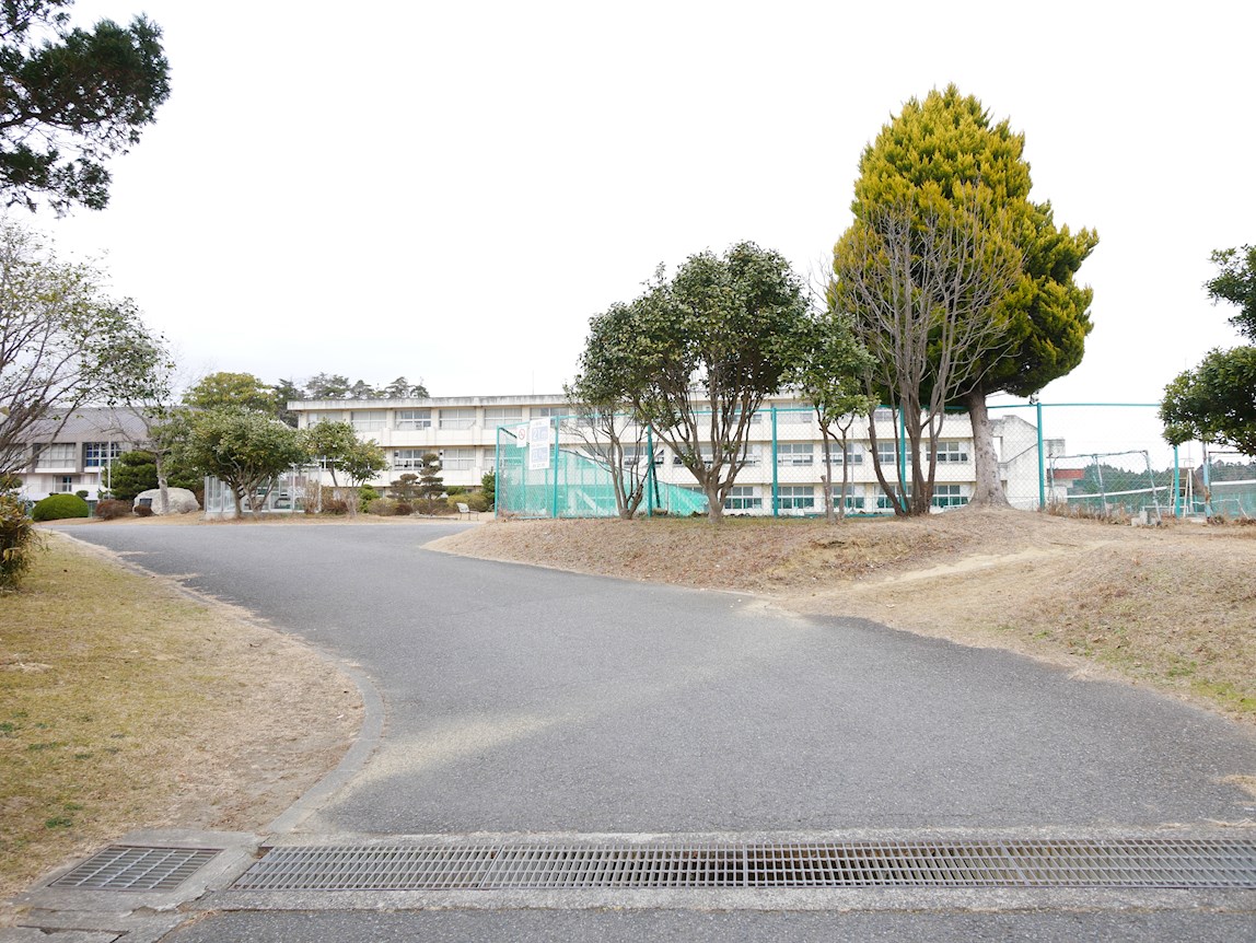 ブレッザＡ 中学校