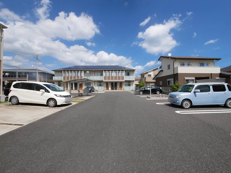 ラ・グラシューズＡ 駐車場
