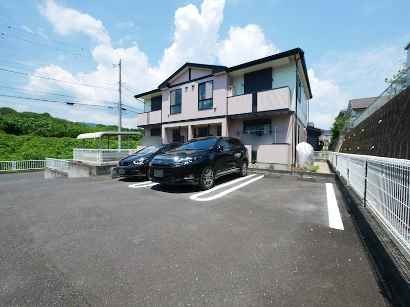 アンソレイエⅠ 駐車場