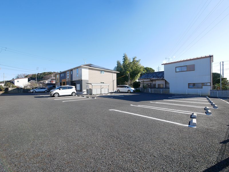 コンフォール　Ｂ 駐車場