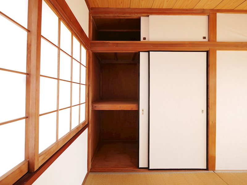 日高町3丁目住宅 収納