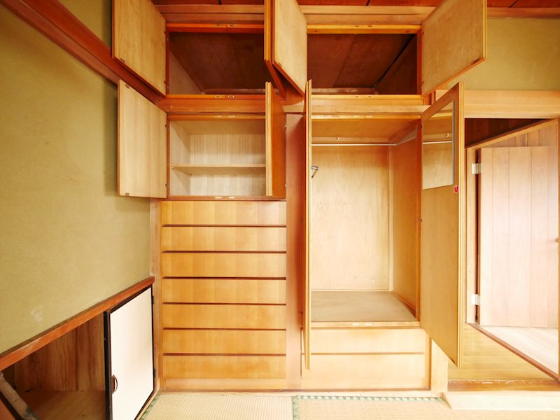 日高町3丁目住宅 収納