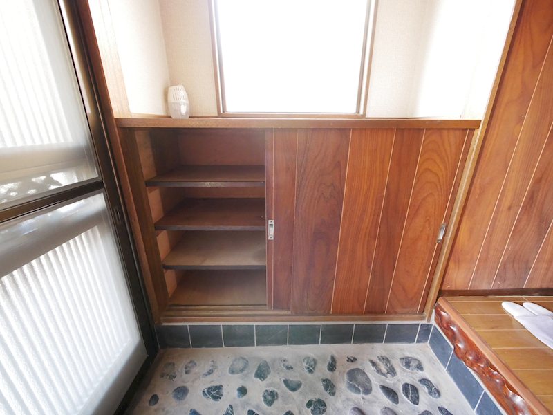 日高町3丁目住宅 収納