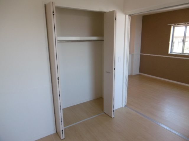 ラヴィータⅡ 収納