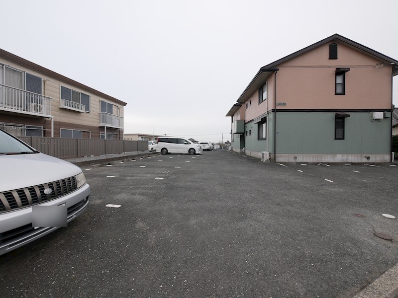 第3十王堂ハイツ 駐車場
