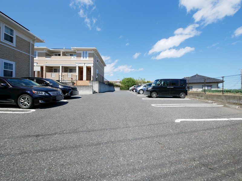 サニーヒル　Ⅱ 駐車場
