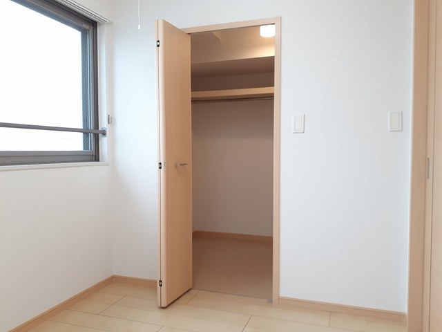 プレッソⅡ 収納