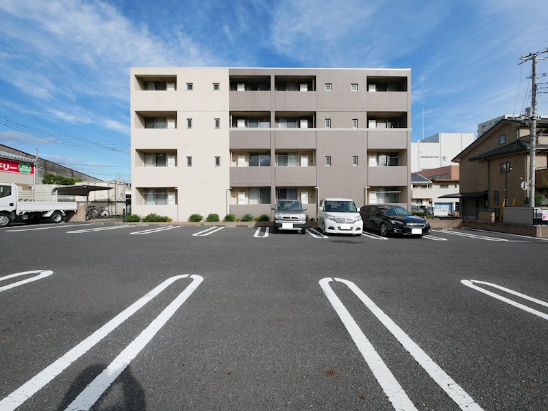 プレッソⅡ 駐車場