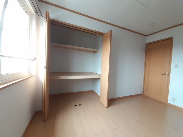 アンソレイエⅡ 収納