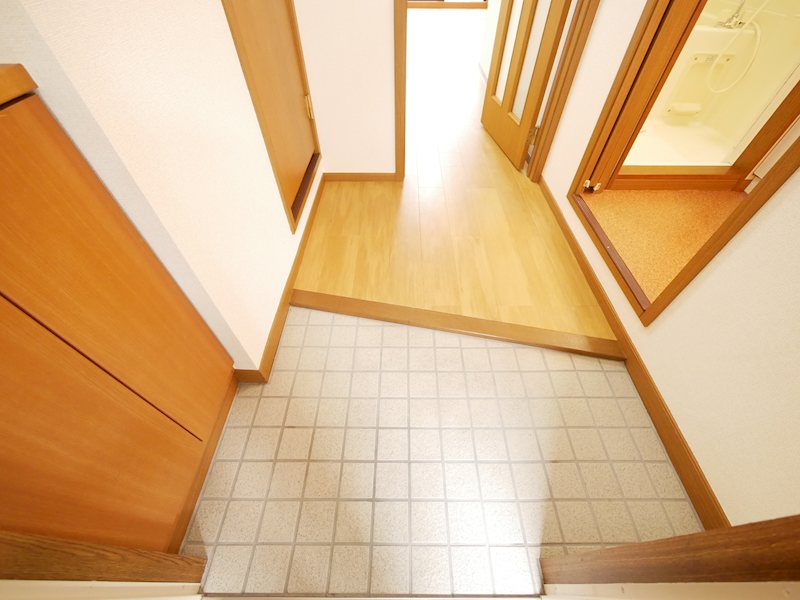 シャンテクレール 玄関