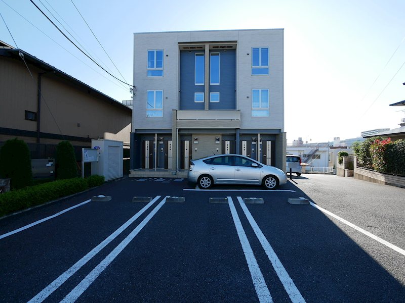 プロスペラー・エフ 駐車場