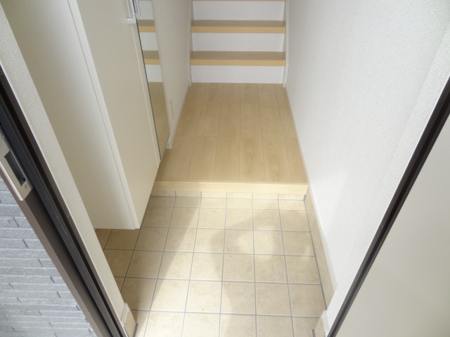 セレーノ 玄関