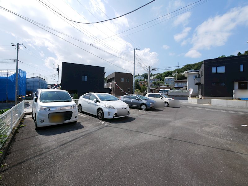 プリムヴェール 駐車場