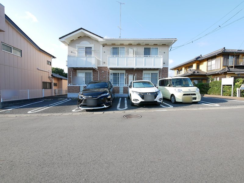 エクセレンテ 駐車場