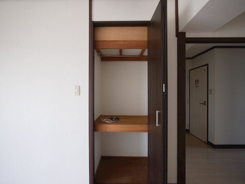 鹿島マンション 収納