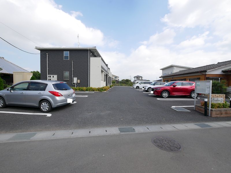 フラミンゴ 駐車場