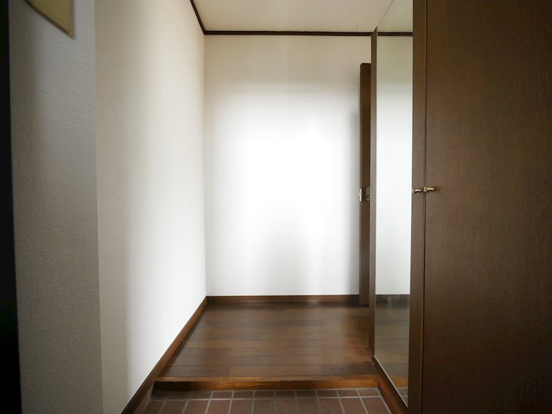 金子マンション 玄関