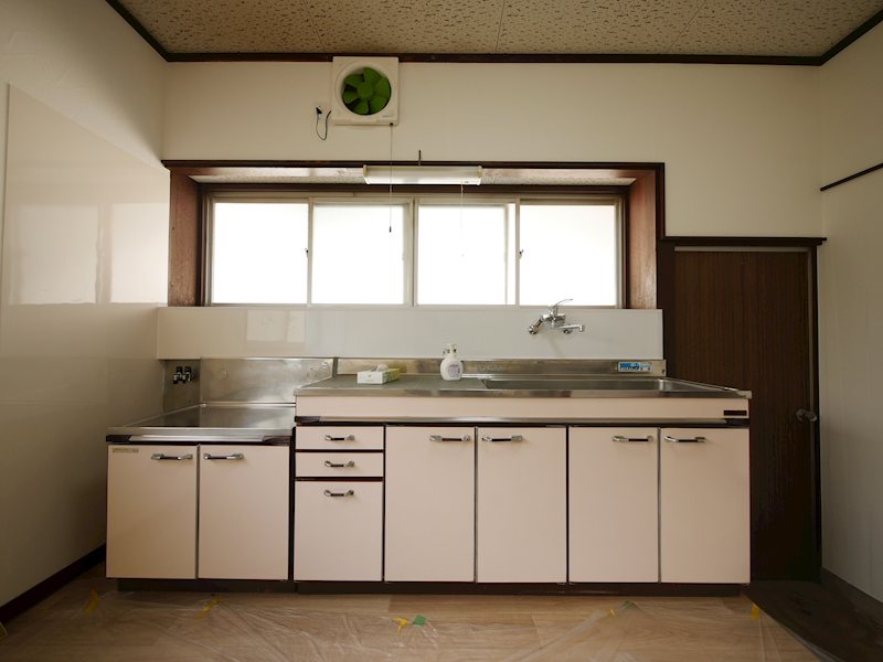日立市諏訪町3丁目戸建 キッチン