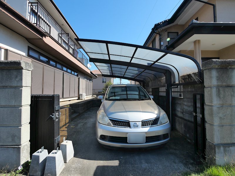 ハミングバード塙山 駐車場