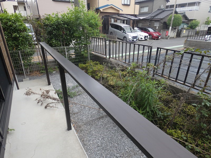 VIA MONTE NAPOLEONE ベランダ
