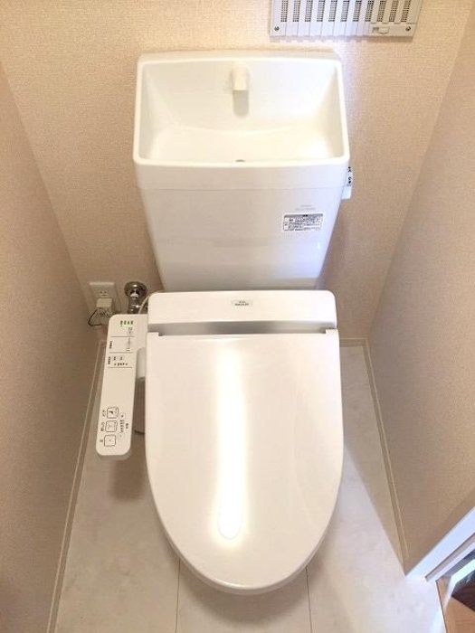 コントレール  トイレ