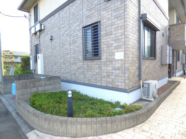 イーズコート 外観