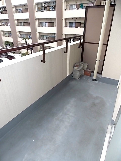 川口寿コーポ ベランダ