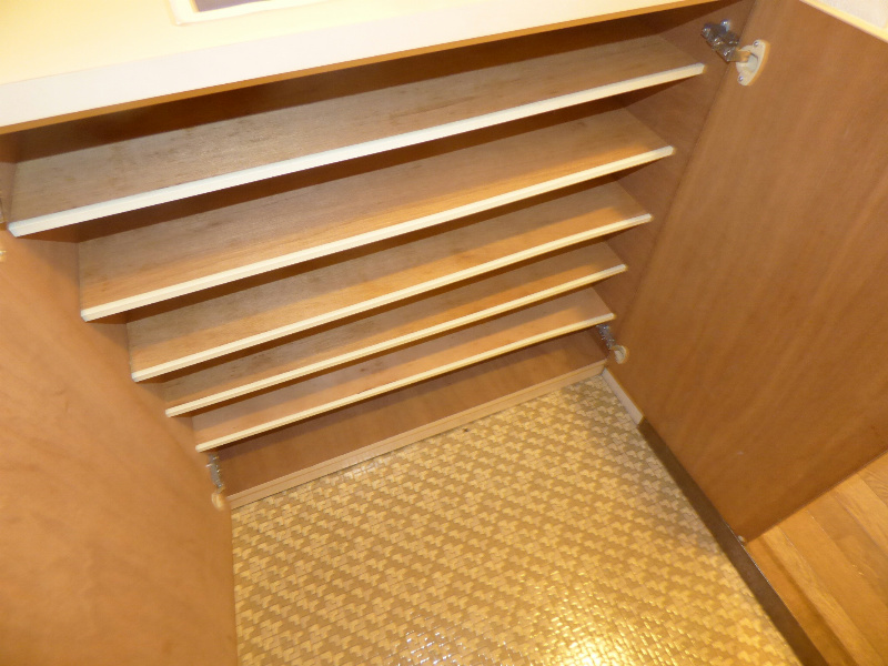 秋本マンション 収納