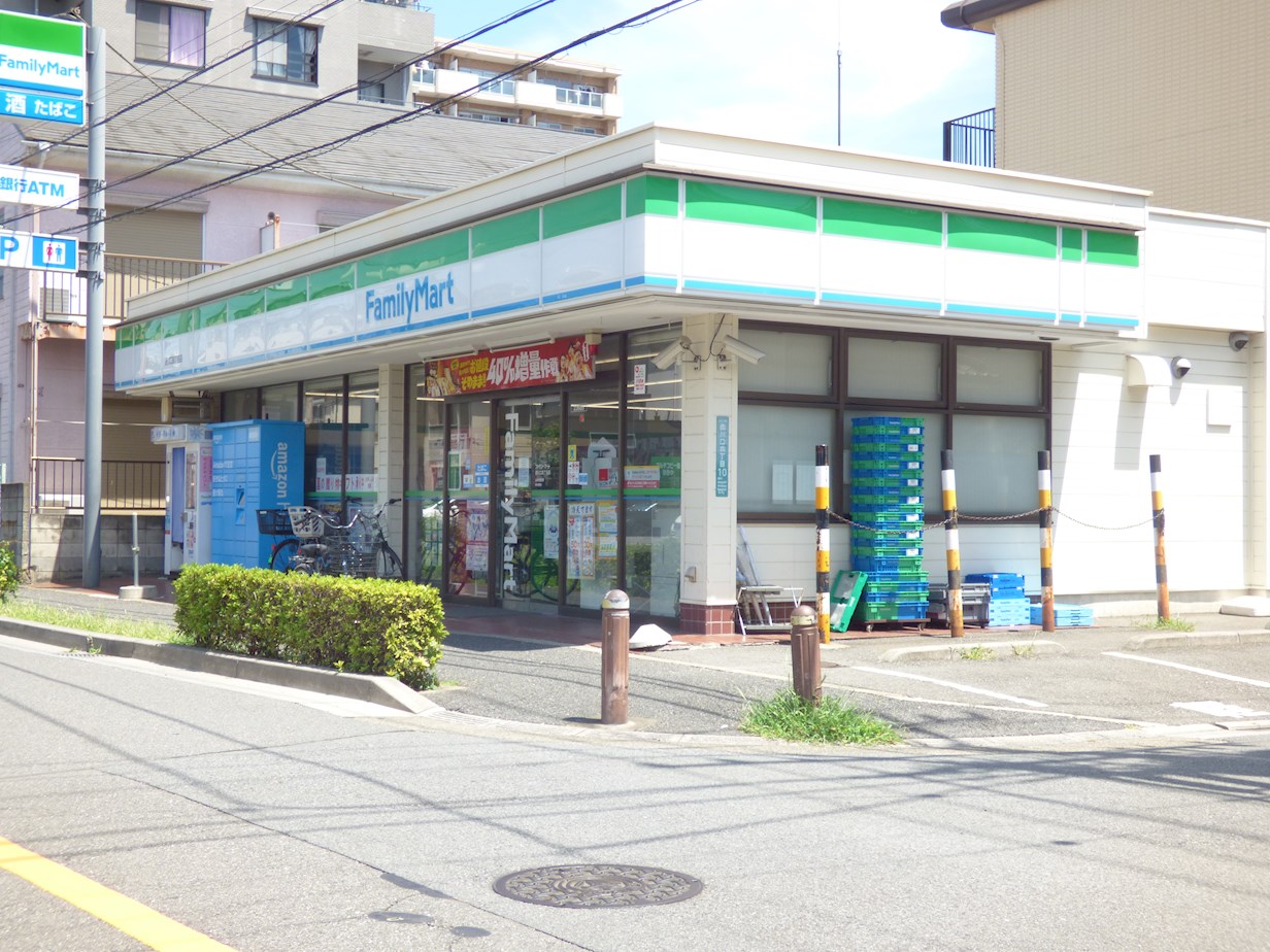 アズ川口レジデンス コンビニ