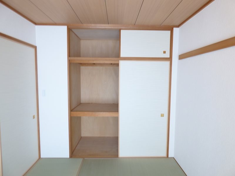 川口本町パークホームズ 収納