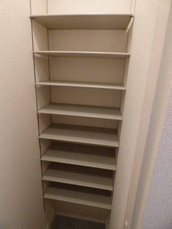 エルヴィータ 玄関