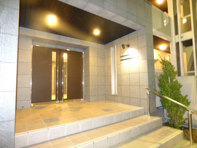 アルファコート西川口６ エントランス