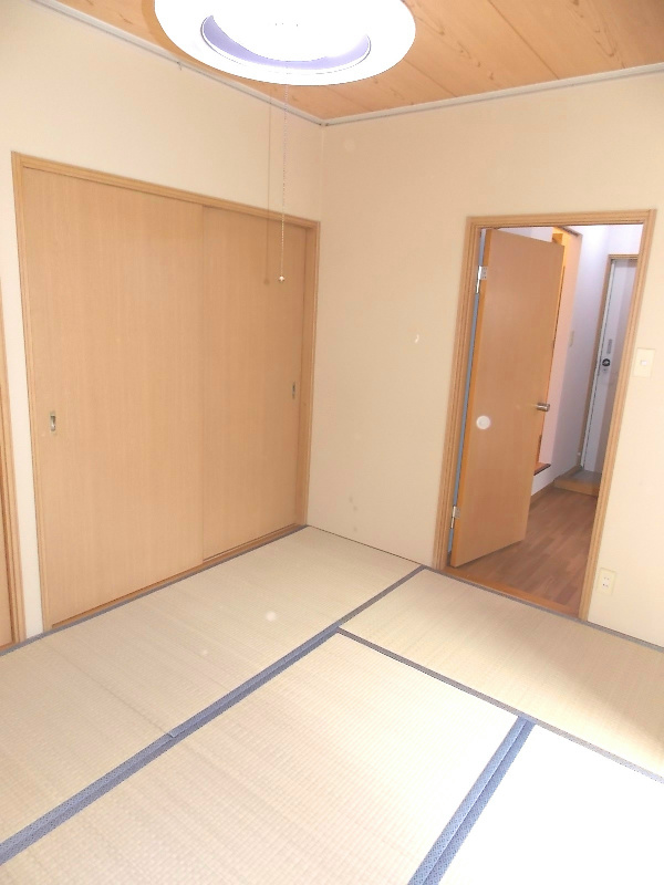 エステートピア峠 リビング
