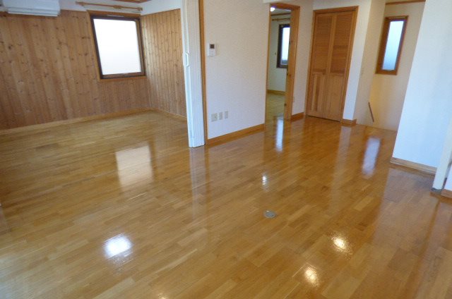 安行領根岸戸建 リビング