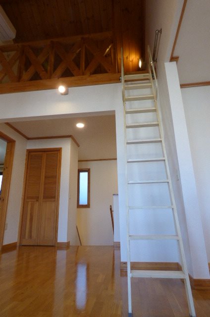 安行領根岸戸建 リビング
