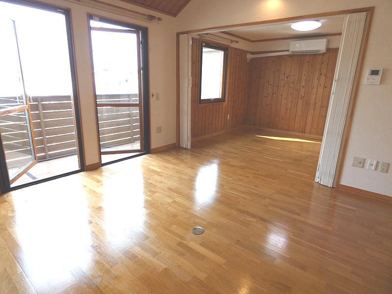 安行領根岸戸建 リビング