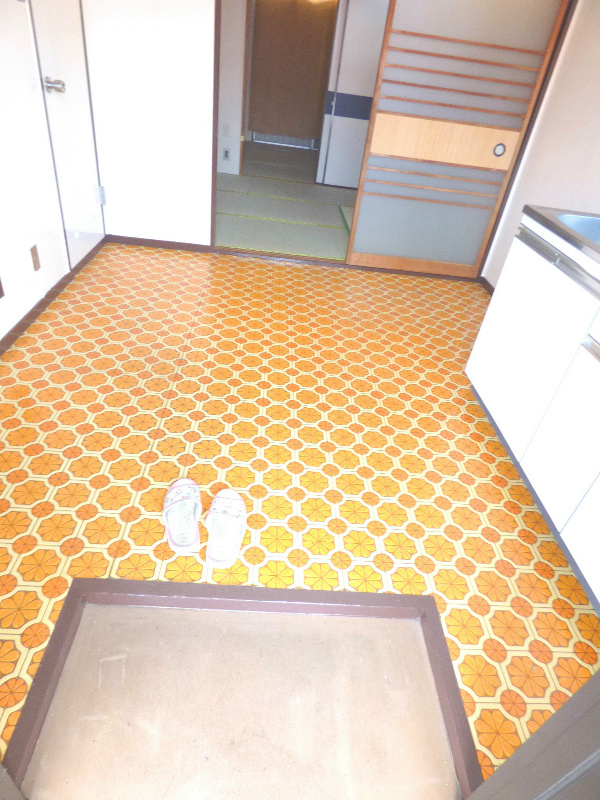 コーポスガ  玄関
