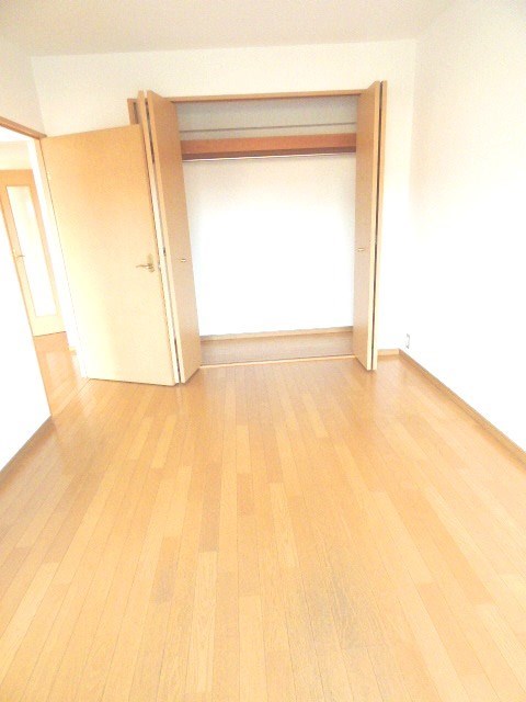 石田マンション 収納