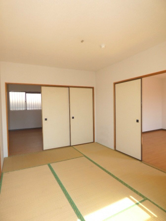 大野ハイツ ベッドルーム