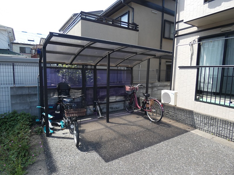 奥墨ハイツ 駐車場