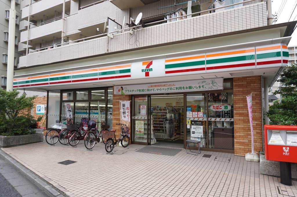 グラスハウス コンビニ