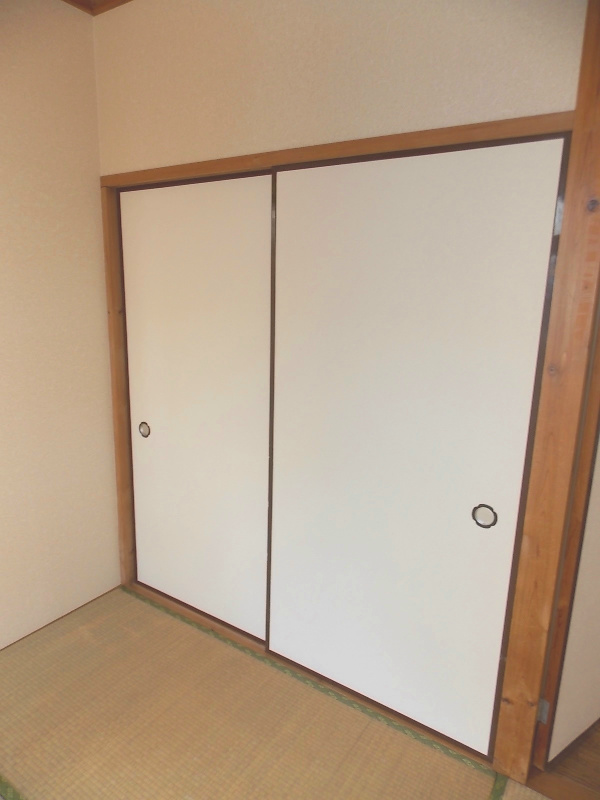 マンションシラヌイ 収納