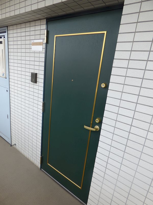 アルファコート西川口Ⅳ 玄関